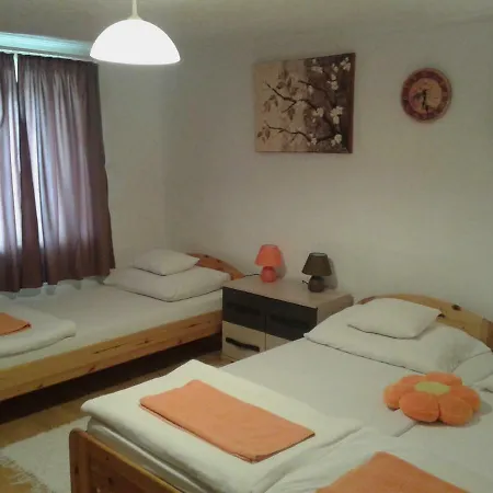 Apartment 100 Eves Nosztalgia *